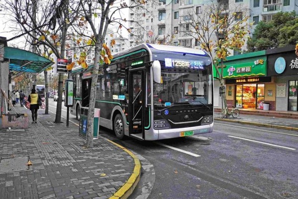 碰一碰就知道！徐汇街头上线新“神器”，你试过了吗？